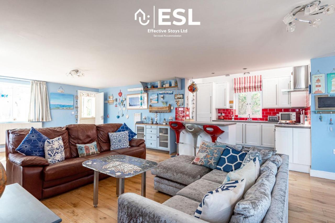 Beautiful En Suite 5 Bedroom Home With Sea Views New Quay  Eksteriør bilde