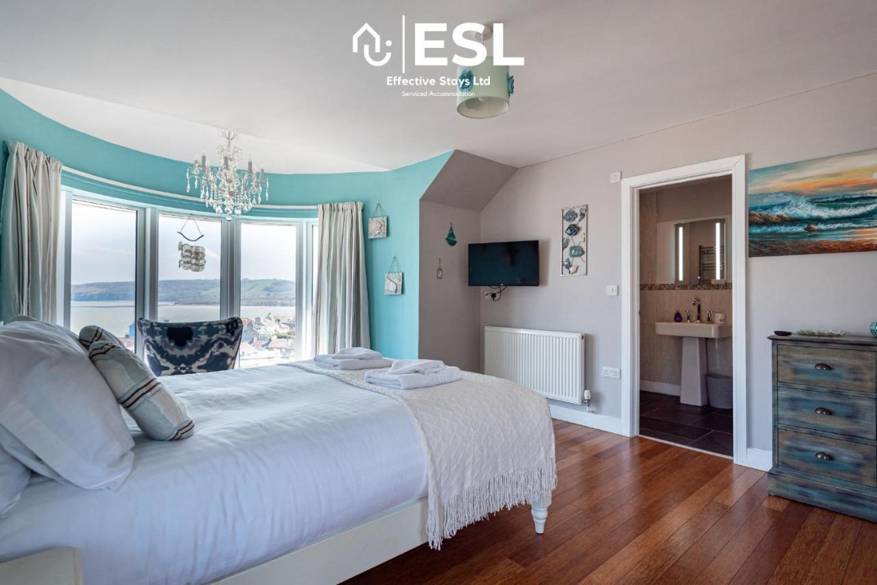 Beautiful En Suite 5 Bedroom Home With Sea Views New Quay  Eksteriør bilde