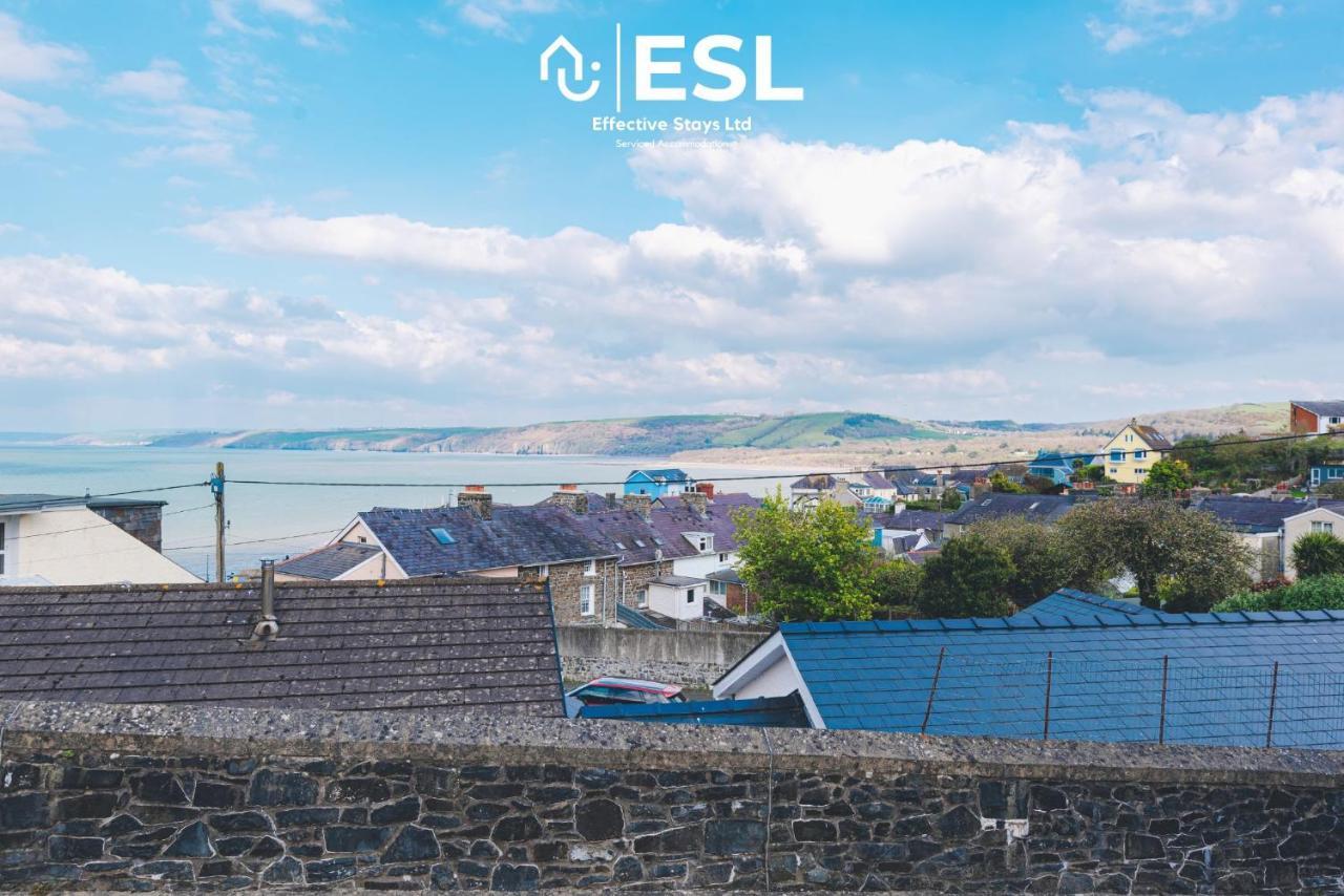 Beautiful En Suite 5 Bedroom Home With Sea Views New Quay  Eksteriør bilde